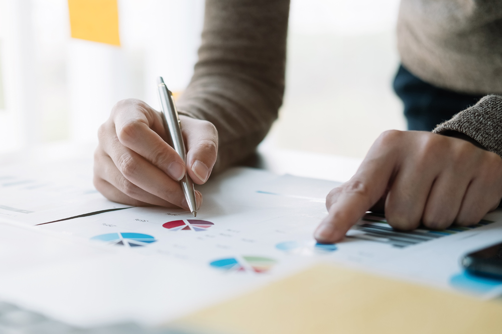 دراسات المقارنة المعيارية